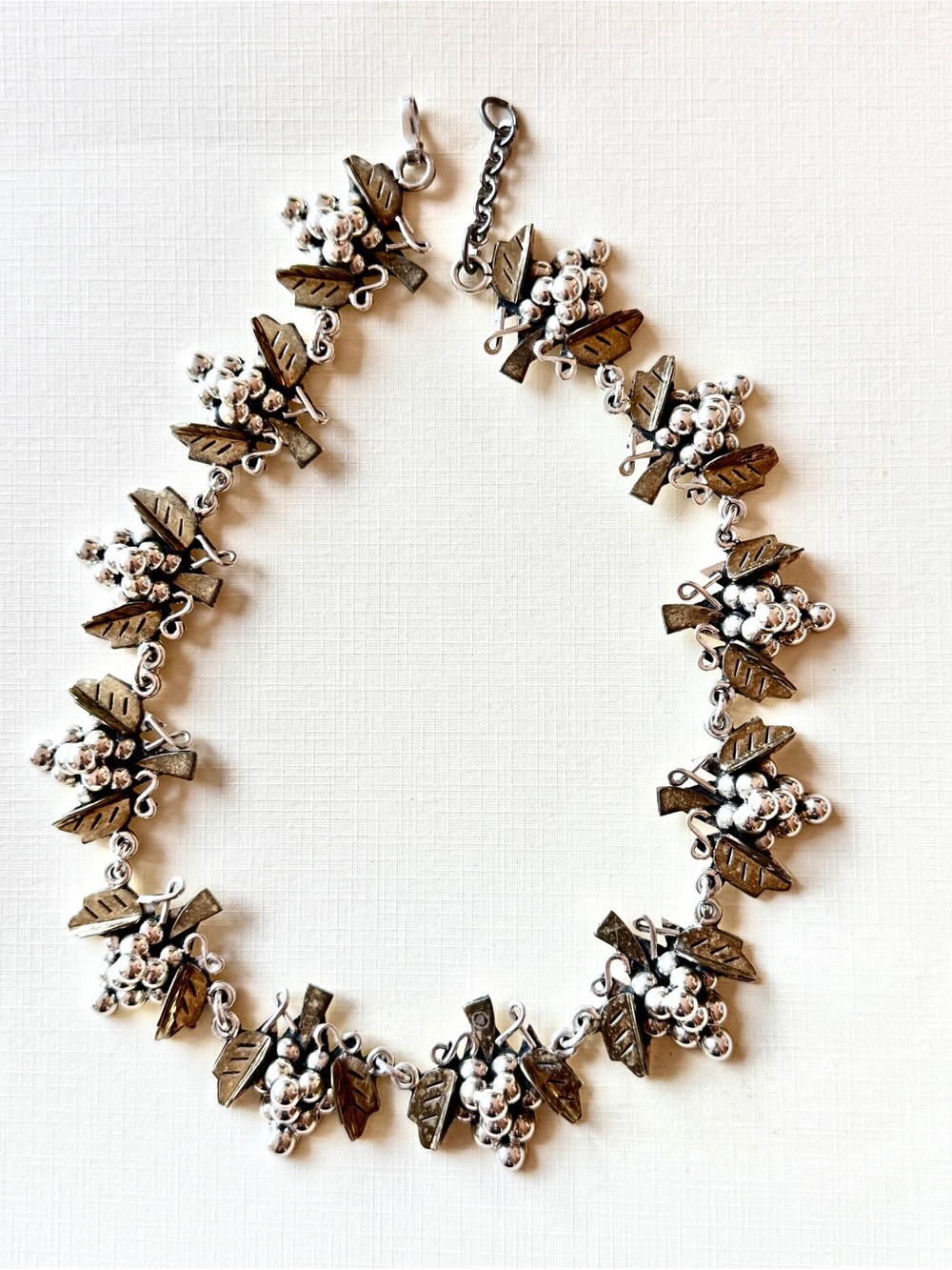 Vintage 925 Sterling Silver Taxco Mexico Grape Cluster Necklace 16" 86.5 grams
